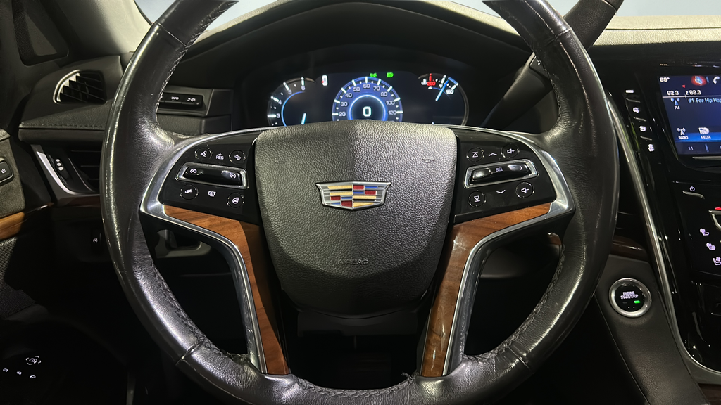 2020 Cadillac Escalade Luxury