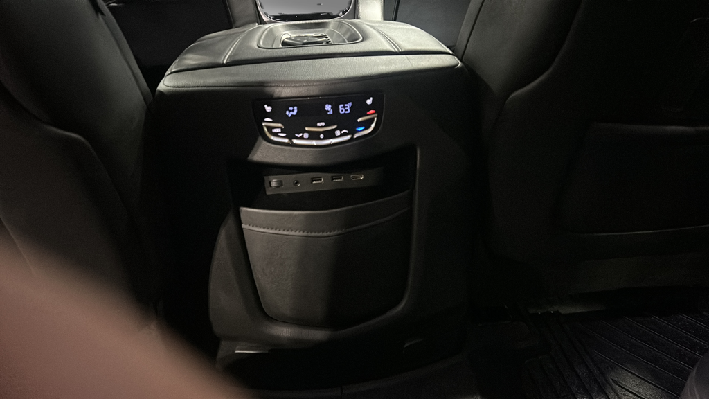 2020 Cadillac Escalade Luxury