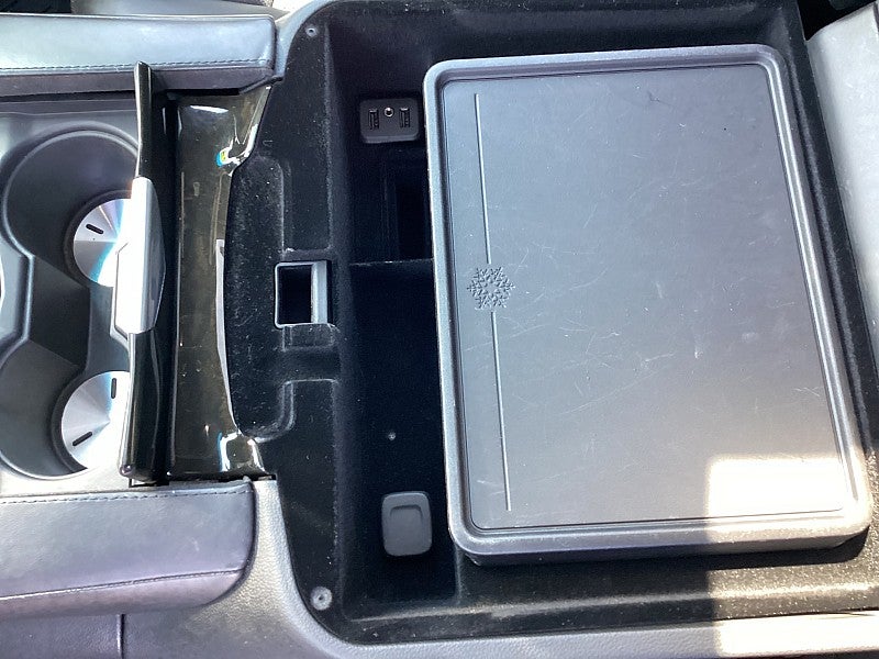 2020 Cadillac Escalade Platinum