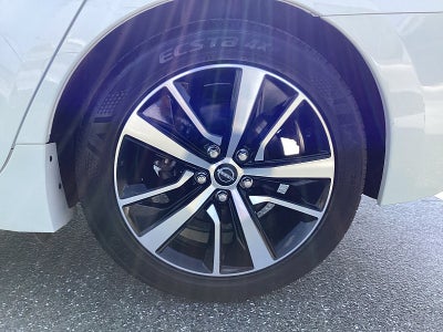 2023 Nissan Maxima SV