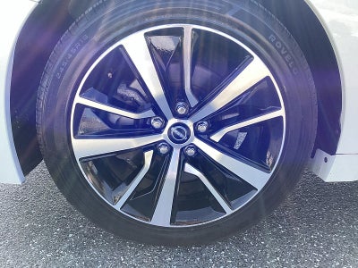 2023 Nissan Maxima SV