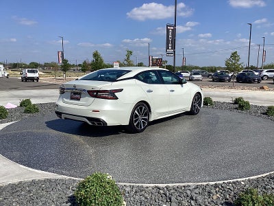 2023 Nissan Maxima SV