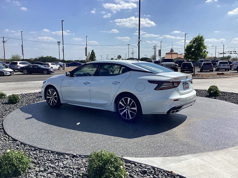 2023 Nissan Maxima SV