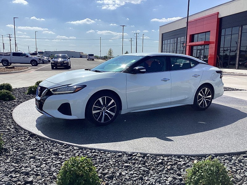 2023 Nissan Maxima SV