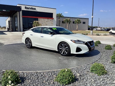 2023 Nissan Maxima SV