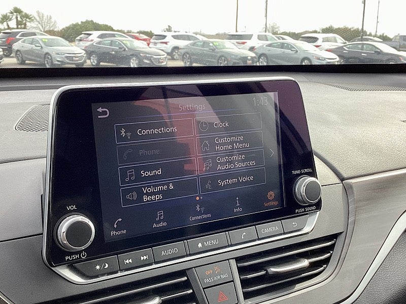 2023 Nissan Altima 2.5 SV