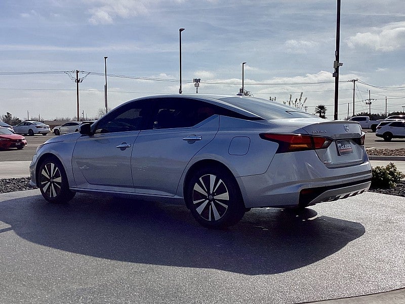 2021 Nissan Altima 2.5 SV