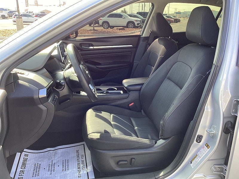 2021 Nissan Altima 2.5 SV