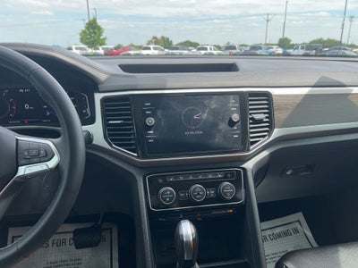 2022 Volkswagen Atlas 2.0T SE w/Technology