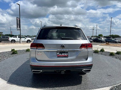 2022 Volkswagen Atlas 3.6L V6 SE w/Technology