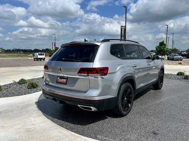 2022 Volkswagen Atlas 3.6L V6 SE w/Technology