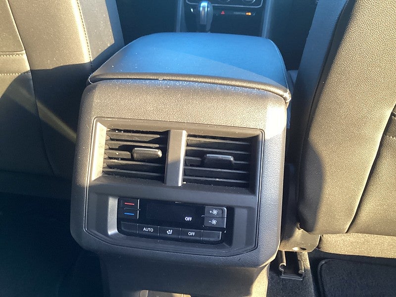 2023 Volkswagen Atlas 2.0T SE w/Technology