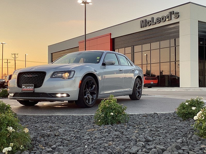 2023 Chrysler 300 300S