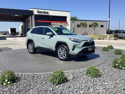 2023 Toyota RAV4 XLE Premium