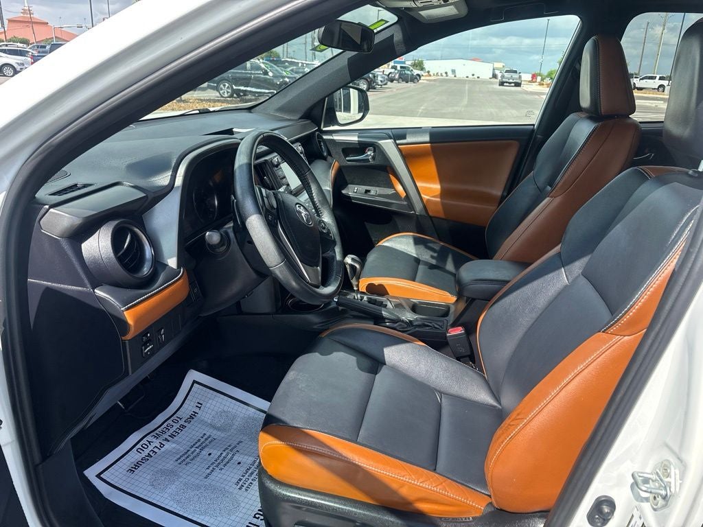 2016 Toyota RAV4 SE