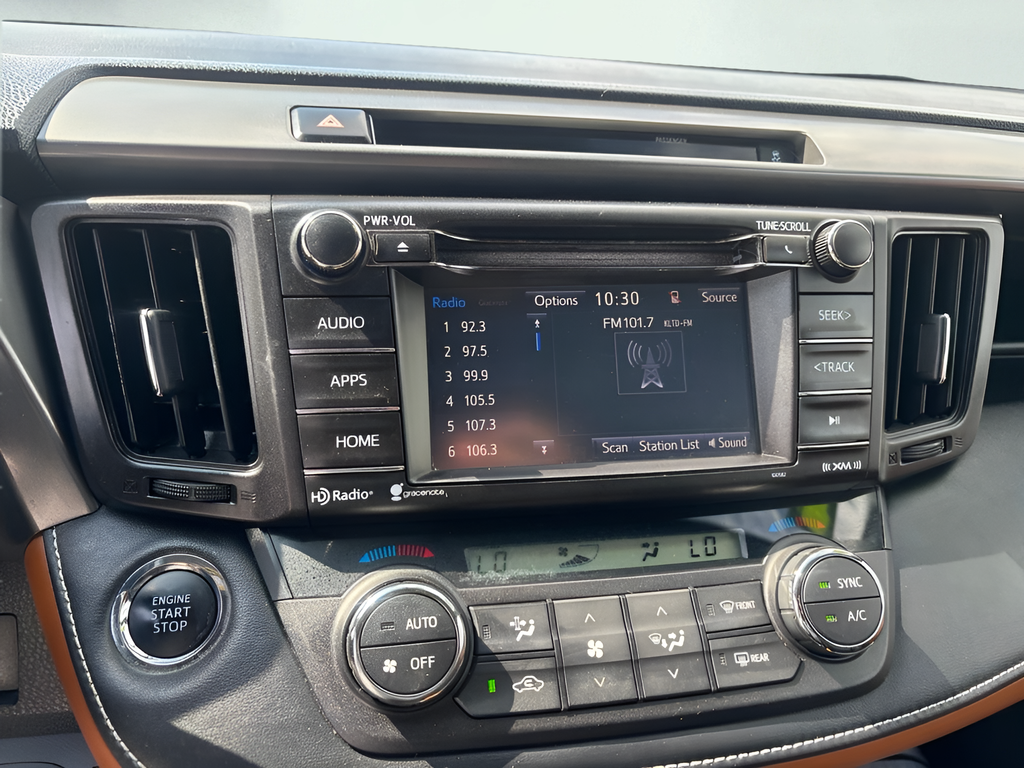 2016 Toyota RAV4 SE