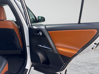 2016 Toyota RAV4 SE