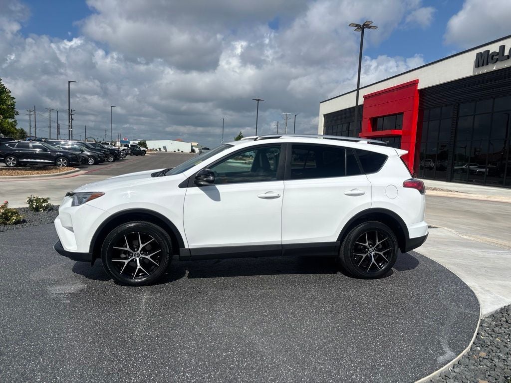 2016 Toyota RAV4 SE