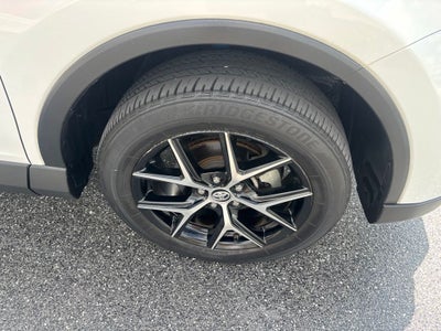 2016 Toyota RAV4 SE