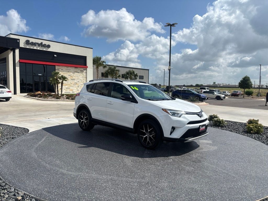 2016 Toyota RAV4 SE