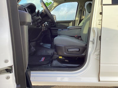 2020 RAM 1500 Classic 4WD Tradesman