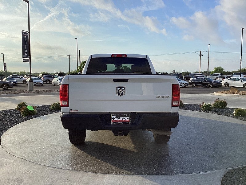 2020 RAM 1500 Classic 4WD Tradesman