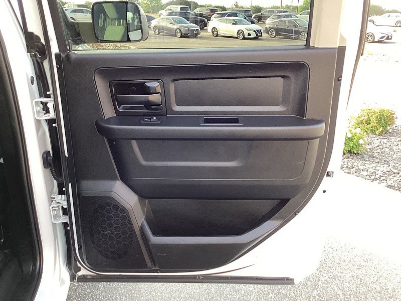 2020 RAM 1500 Classic 4WD Tradesman