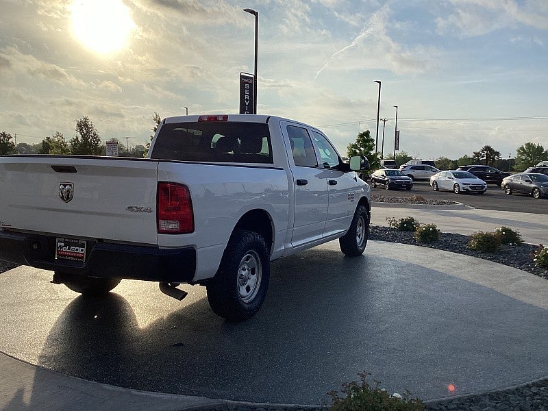2020 RAM 1500 Classic 4WD Tradesman