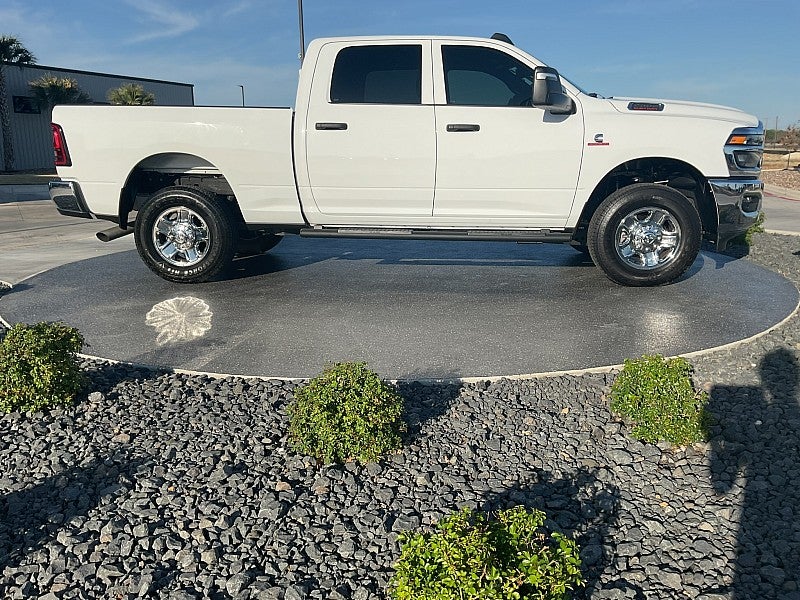 2025 RAM 2500 4WD Tradesman