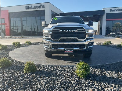 2025 RAM 2500 4WD Tradesman