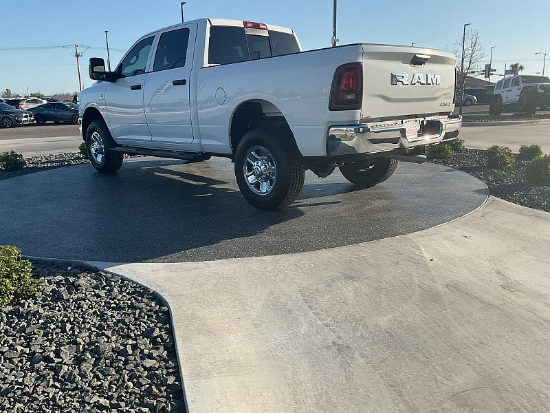2025 RAM 2500 4WD Tradesman