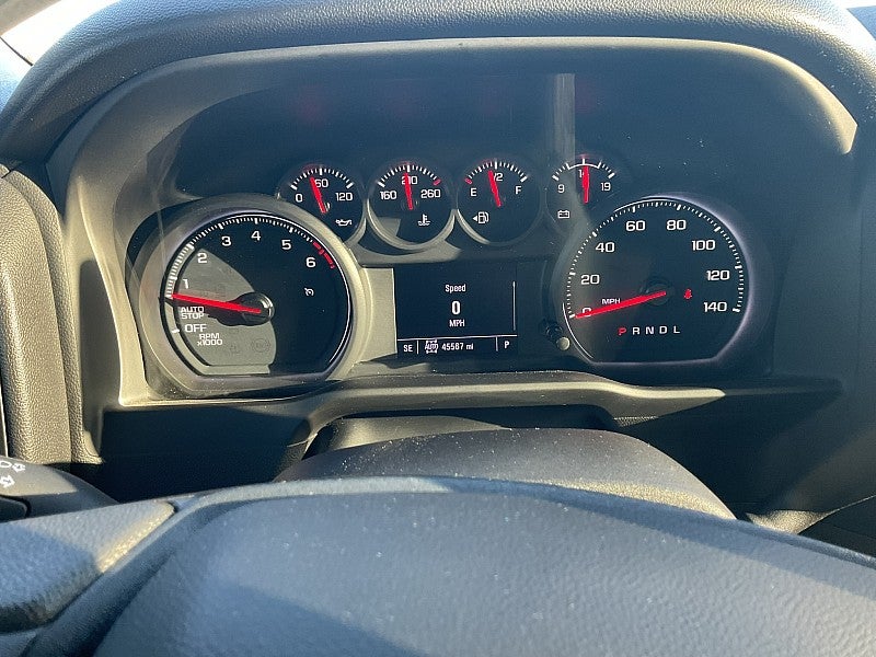 2023 Chevrolet Silverado 1500 4WD Custom Trail Boss