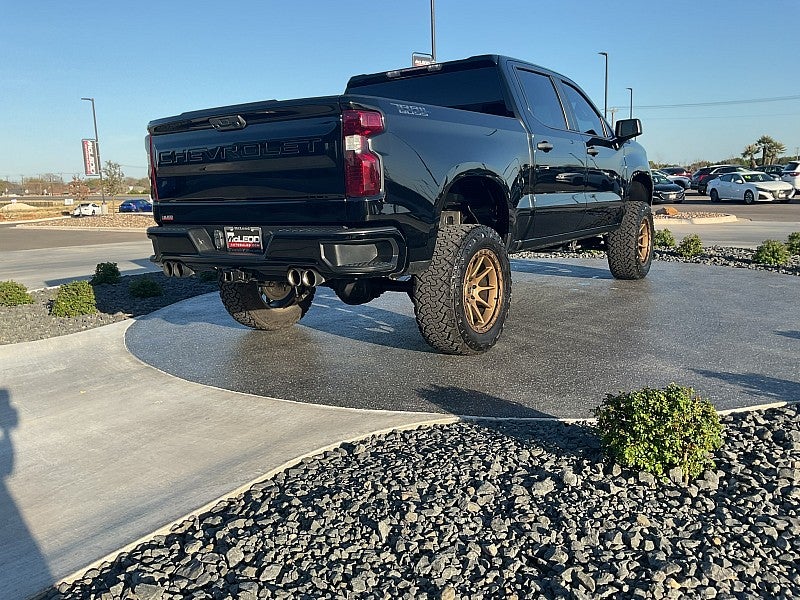 2023 Chevrolet Silverado 1500 4WD Custom Trail Boss