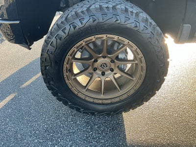 2023 Chevrolet Silverado 1500 4WD Custom Trail Boss