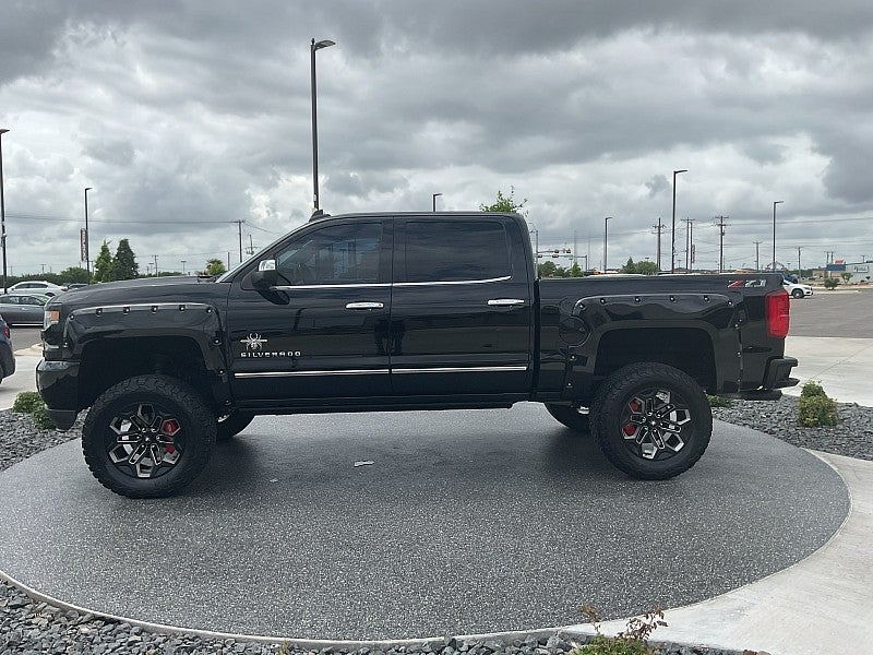 2018 Chevrolet Silverado 1500 4WD Black Widow LTZ