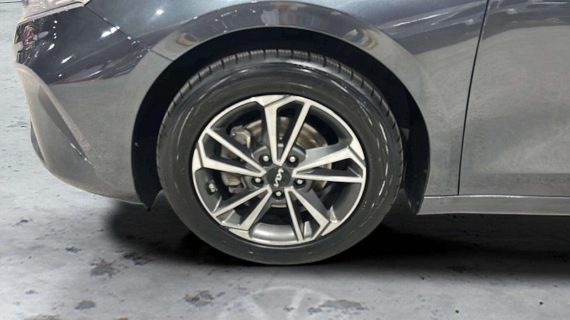 2023 Kia Forte LX