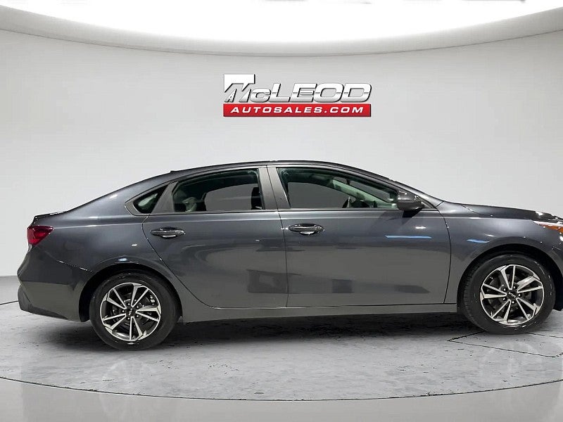 2023 Kia Forte LX