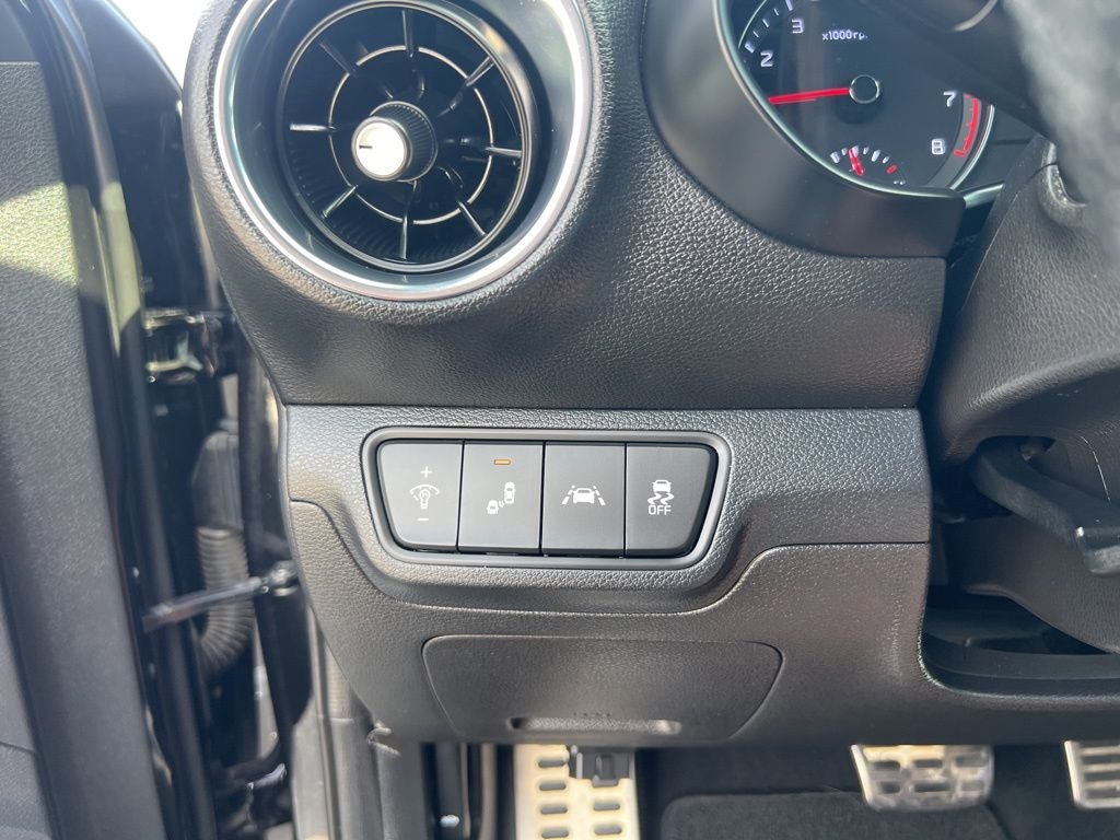 2020 Kia Forte GT-Line