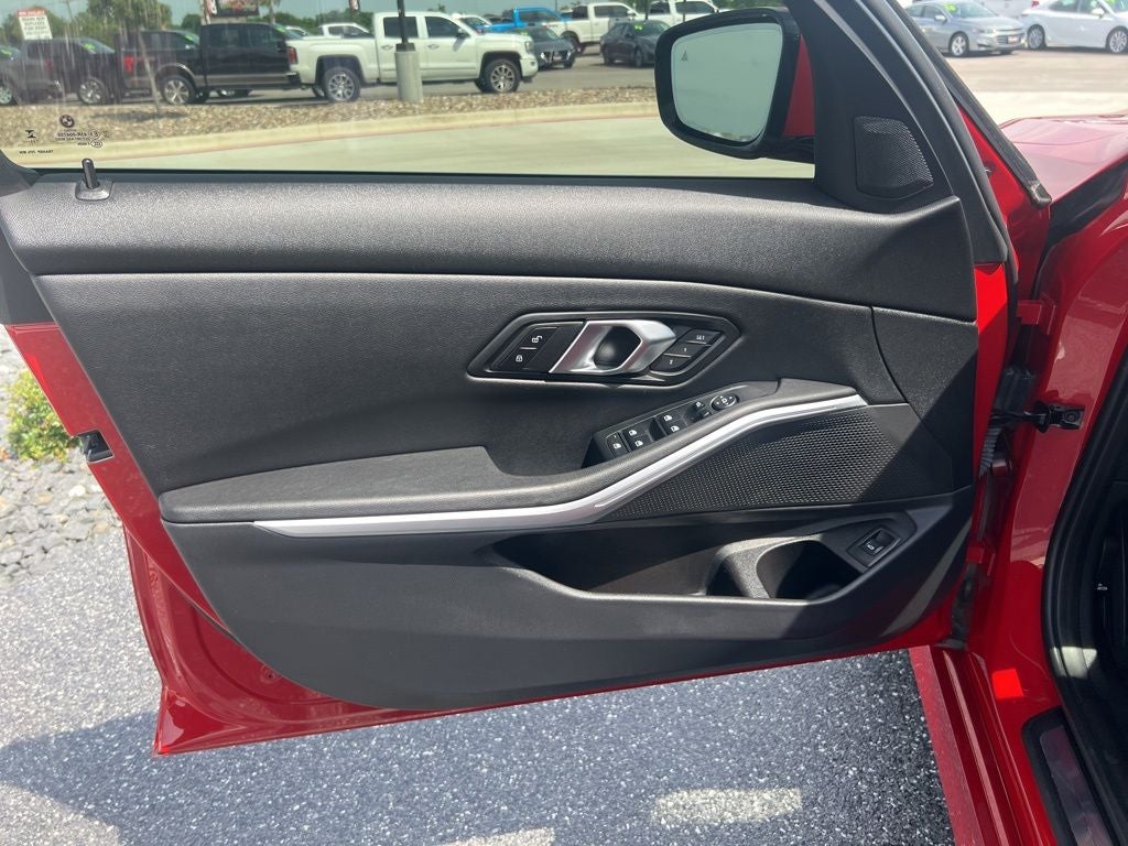 2024 BMW 3 Series 330i