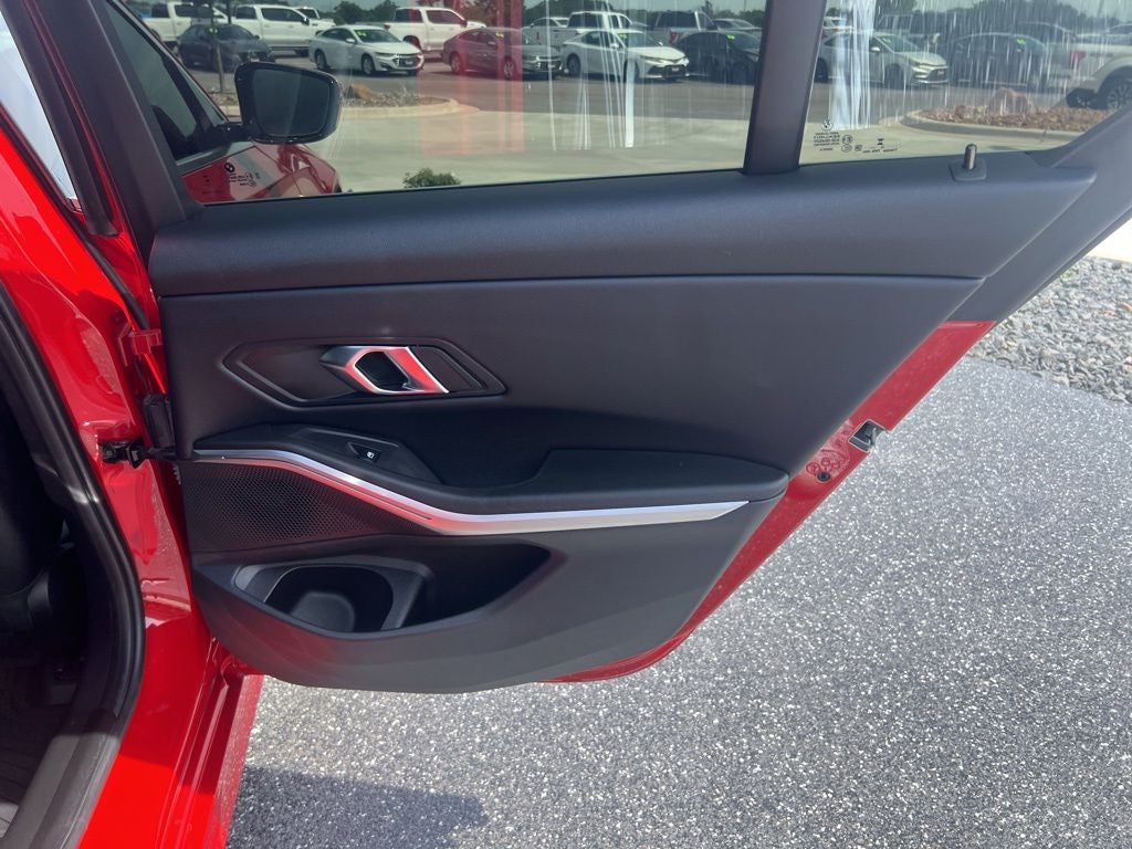 2024 BMW 3 Series 330i