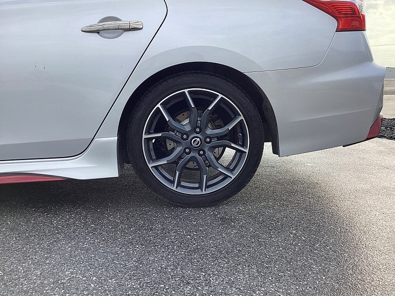 2017 Nissan Sentra NISMO