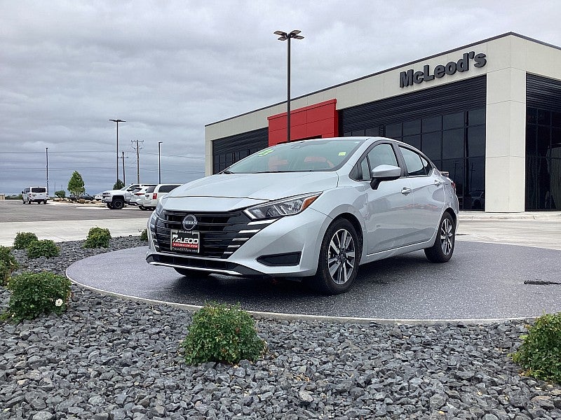 2023 Nissan Versa SV