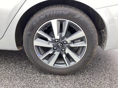 2023 Nissan Versa SV