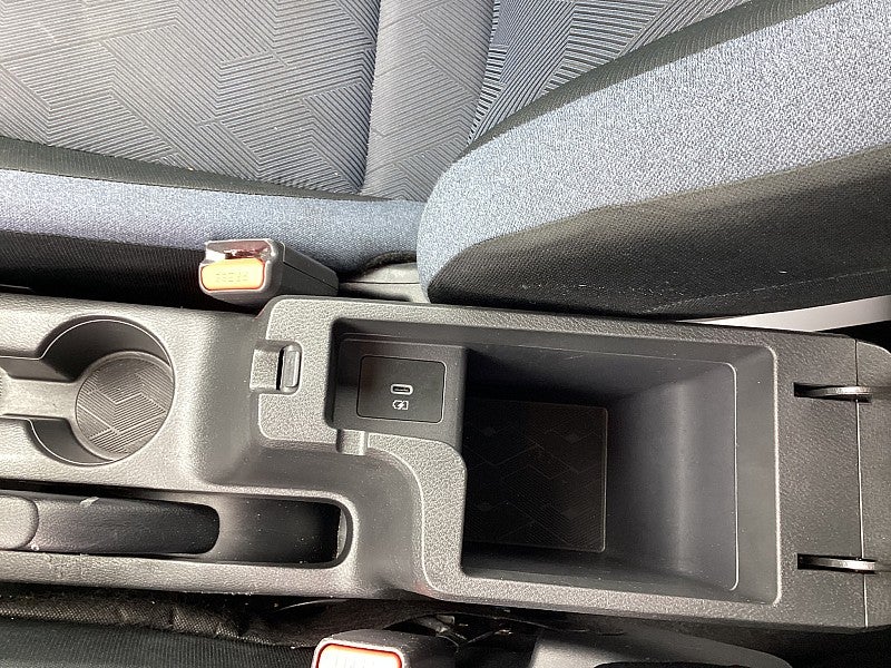 2023 Nissan Versa SV