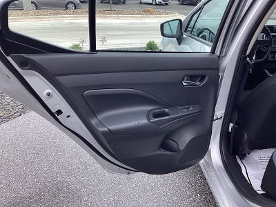 2023 Nissan Versa SV