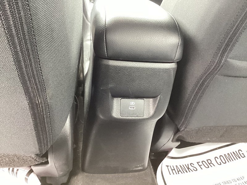 2023 Nissan Versa SV