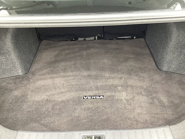 2023 Nissan Versa SV