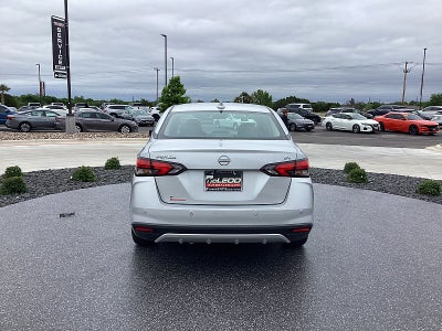 2023 Nissan Versa SV