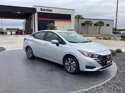 2023 Nissan Versa SV