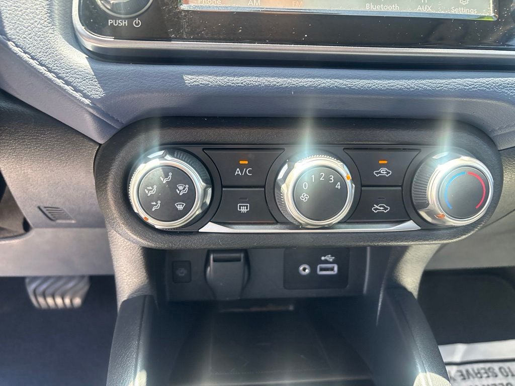 2024 Nissan Versa 1.6 SV